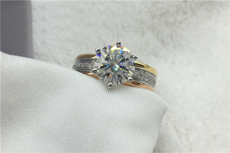 Anello di fidanzamento per mat - Wedding Zone recensione e prezzo